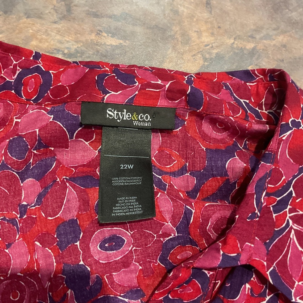 Style & Co. Blouse Womens 22W Pink Red Excellent Floral Pintuck Cotton Top - Picture 2 of 3